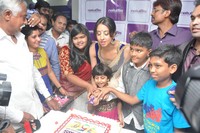 Sanjana Launches Naturals Family Salon
